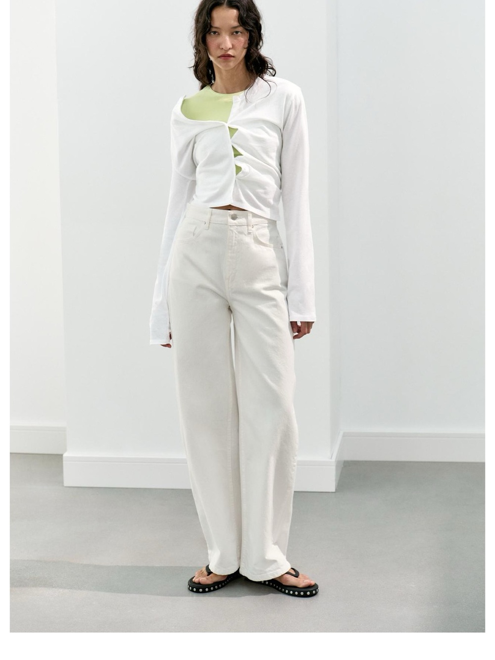 Zara High-Rise Wide-Leg Pants in White